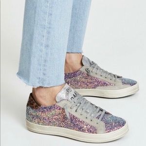 P448 low top John. Size 39 iridescent pink